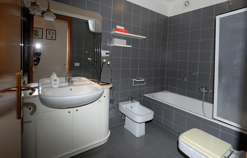Tintoretto Inn B&B Рим Екстер'єр фото